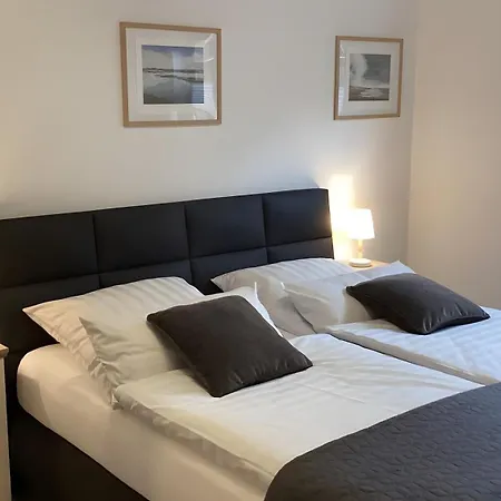 Landhaus Saterland Ferienwohnung * Saterland